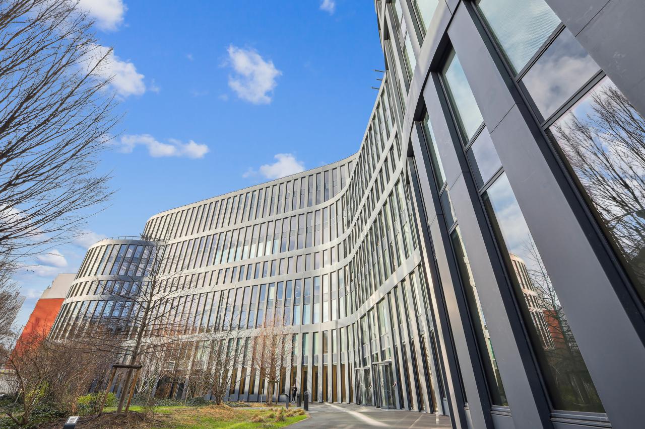 Bureau Issy-les-Moulineaux 826m² Location bureau Issy-les-Moulineaux Hauts-de-Seine OLBUR2426190 1